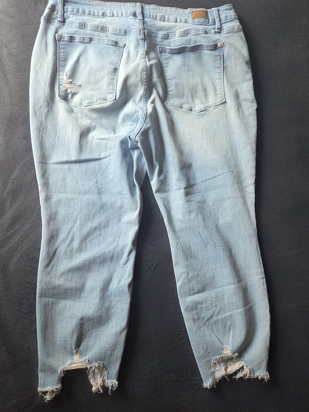 Judy Blue Light Blue Distressed Women’s Jeans - Picture 5 of 12